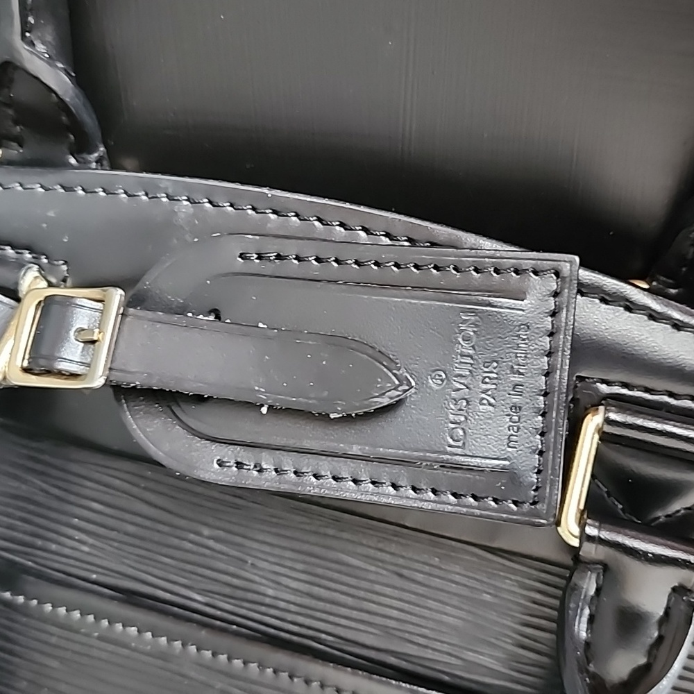 Authentic Louis Vuitton Riviera Epi Black - Picture 7 of 12